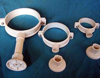 所有線管、水管必須用管卡固定